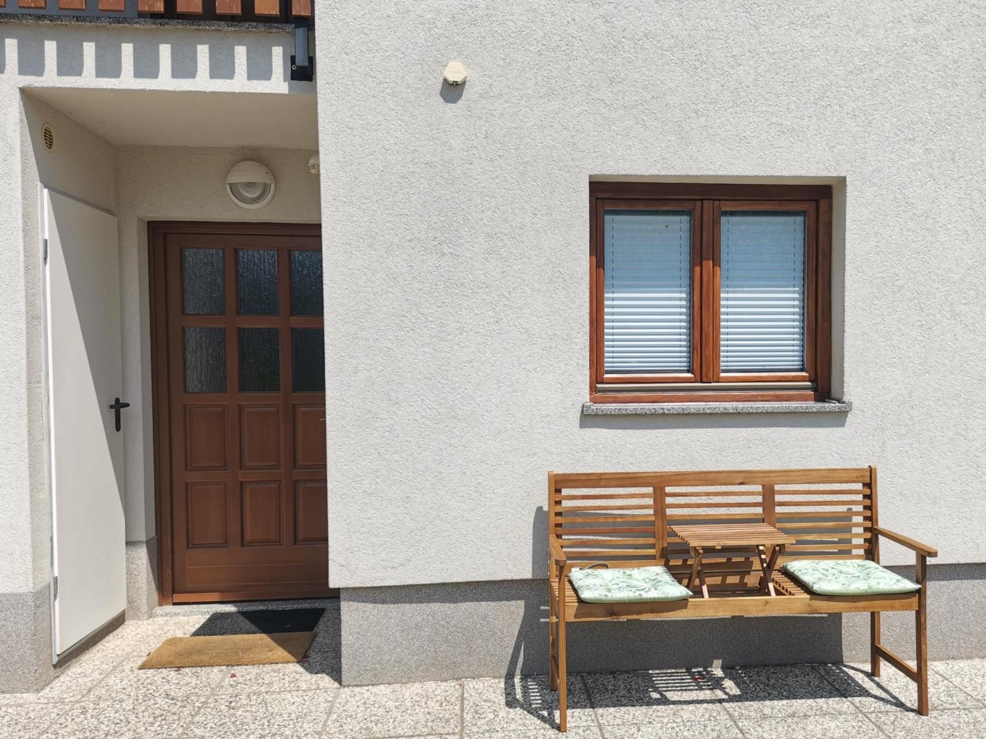 Apartma Ana Ida Srpenica Exterior photo